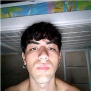 Insegnante serio per ragazzi di medie ed elementari su tutte le materie